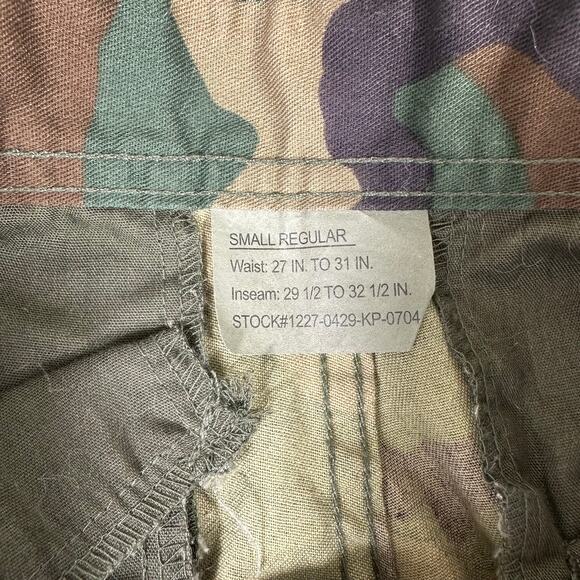 Rothco Camo Cargo Pants Men's 30x30 Classic Adjustable Army Military Tactical - Picture 2 of 8